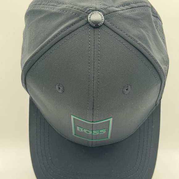 Hugo Boss Hat - Picture 5 of 8